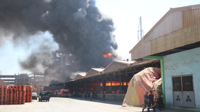 Petrokimia Gresik Kebakaran Petrokimia Gresik Kebakaran